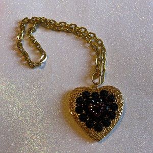 Tarina Tarantino My Pretty Toggle Heart Locket
